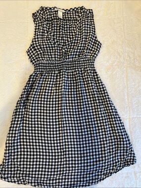 H&M Black and White Gingham Sleeveless Mama Dress